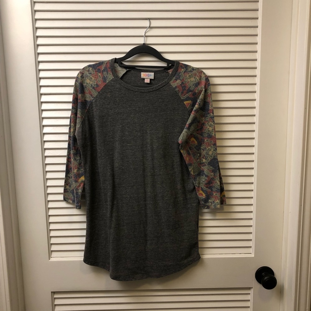 2 LuLaRoe Randy Shirts Small - Picture 2 of 3
